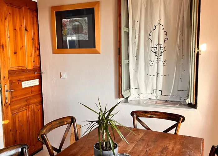 Mia's Atelier Kamaria (Messinia)