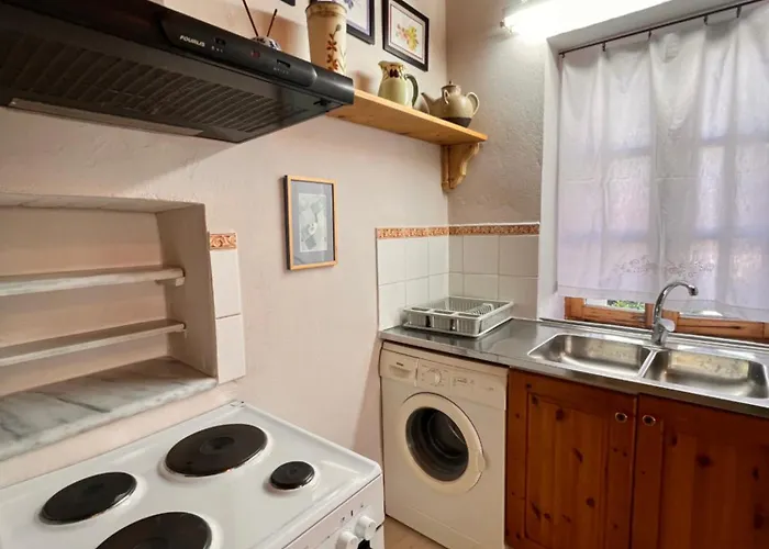 Mia's Atelier Kamaria (Messinia)